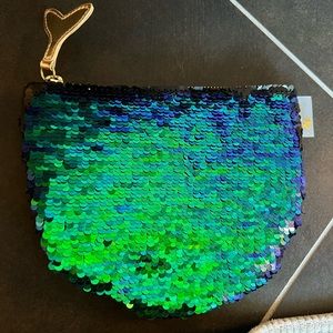 NWOT Papyrus Mermaid Flip Sequin Cosmetic Bag in Blue Green and Black O/S